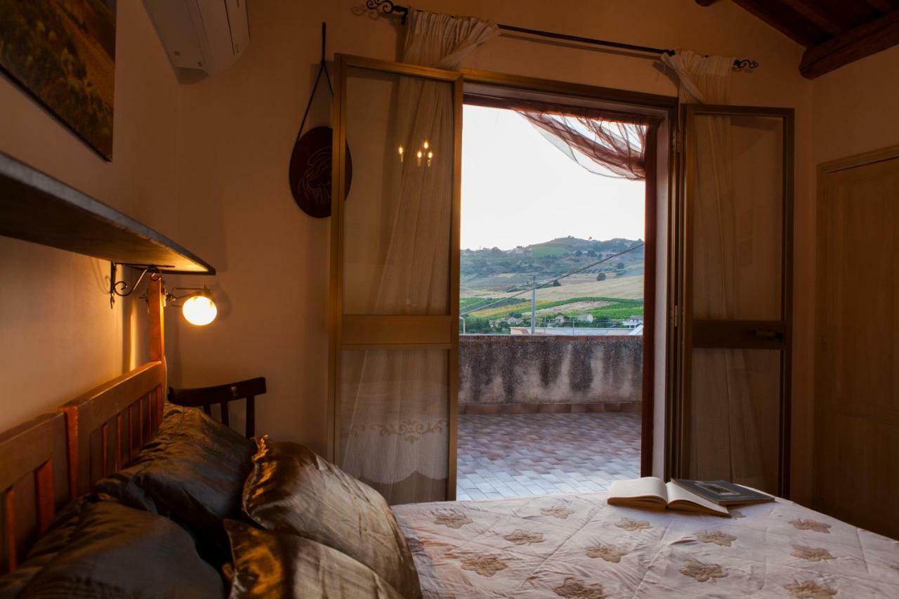 Sogno Siciliano Turismo Rurale Guest House Erice Exterior photo